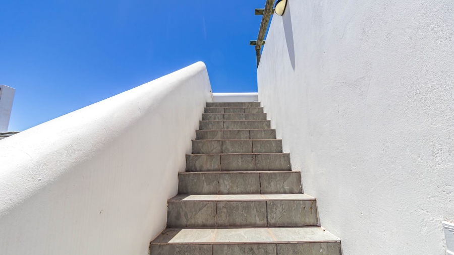 3 Bedroom Property for Sale in Lampiesbaai Western Cape